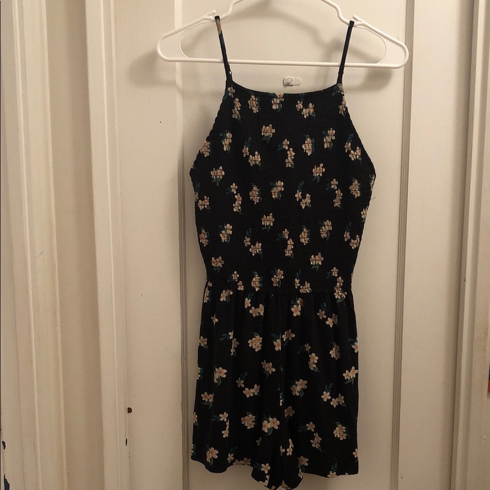 Hollister Black Smocked Top with Label